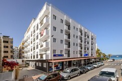 APARTMENTOS VIBRA CALIMA, Ibiza
