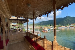 Nazneen Group of Houseboats, Srinagar
