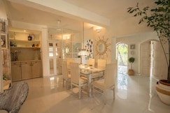 SaffronStays SidDes, Murbad