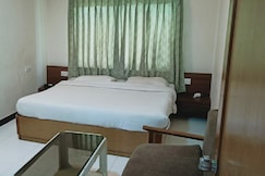 Hotel The Grand Bansi, Jamnagar