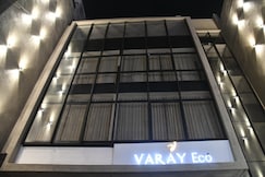 Hotel Varay Eco, Ujjain