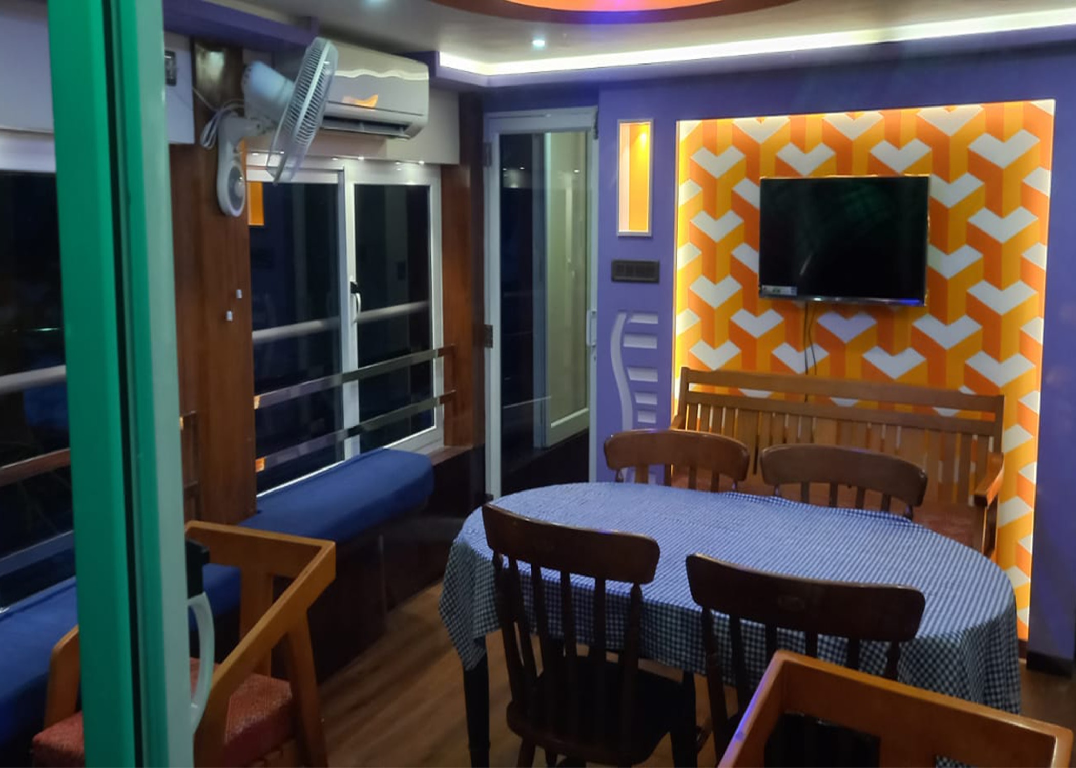 Alleppey Crystal Holidays Houseboats  - Tap to explore photos
