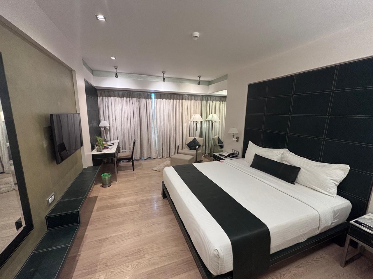 Mirage Hotel, Mumbai International Airport 4