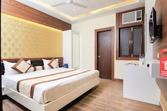 Hotel Royal Paradise, Kanpur