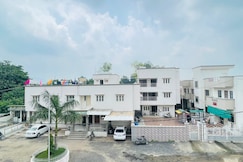 Hotel Rajdhani - Best Family Hotel in Pavagadh and Halol, Halol