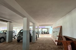 Ujjain Luxe Stay Luxury 1BHK Peaceful Family Stay, Dewas