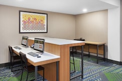 Holiday Inn Express Hotel & Suites Culpeper, Culpeper