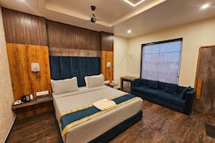HOTEL WHITE LILY (Unit of Amrit Hotel), Bhopal