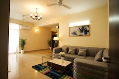 Skydeck Apartment |4BHK Near Taj by Homeyhuts, Agra