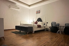 Simhayanas Suites, Noida