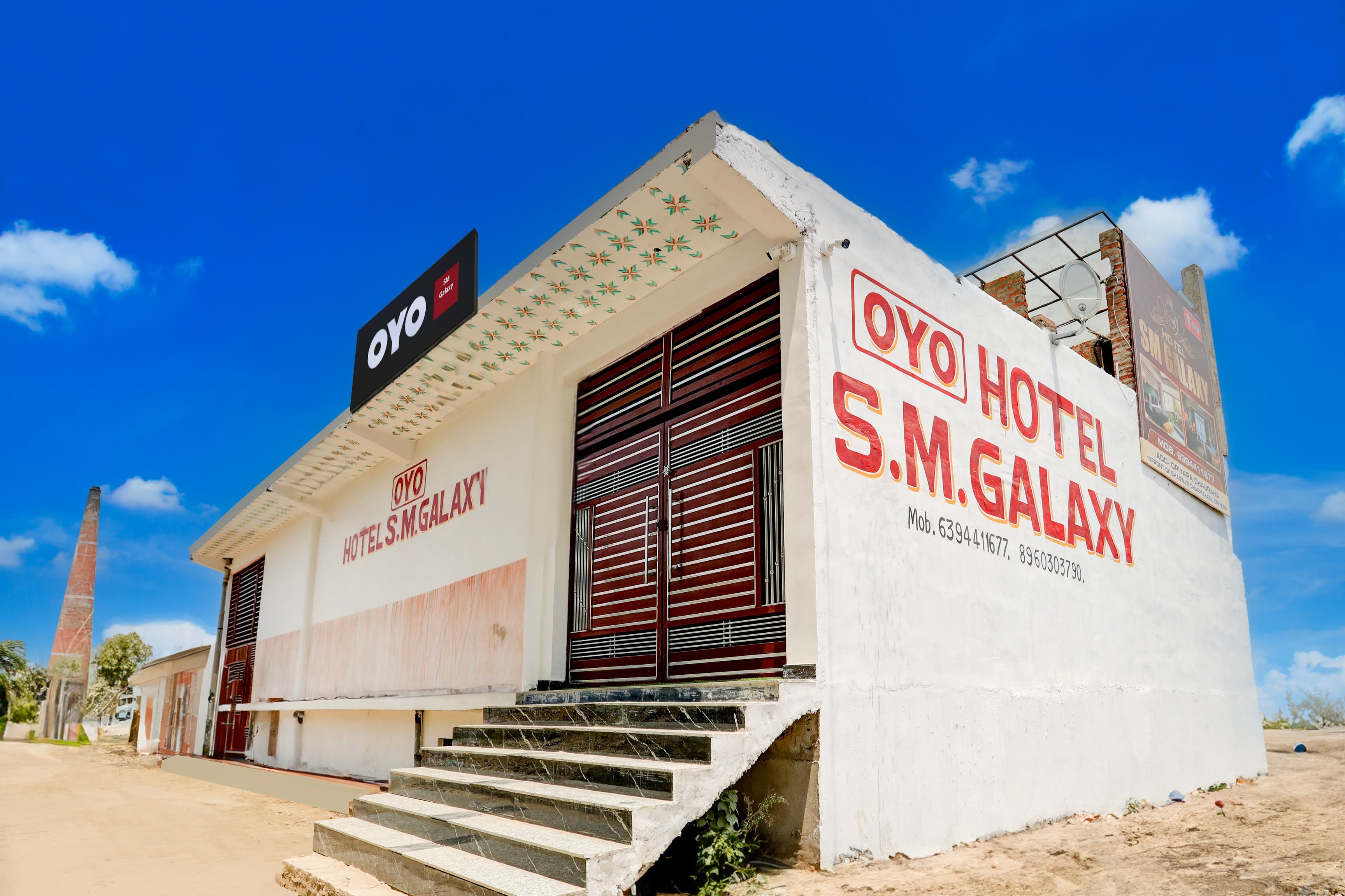 Hotel O SM GALAXY - Tap to explore photos