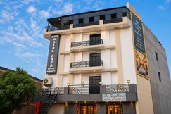 The Royal Casa Hotel and Banquet, Modinagar
