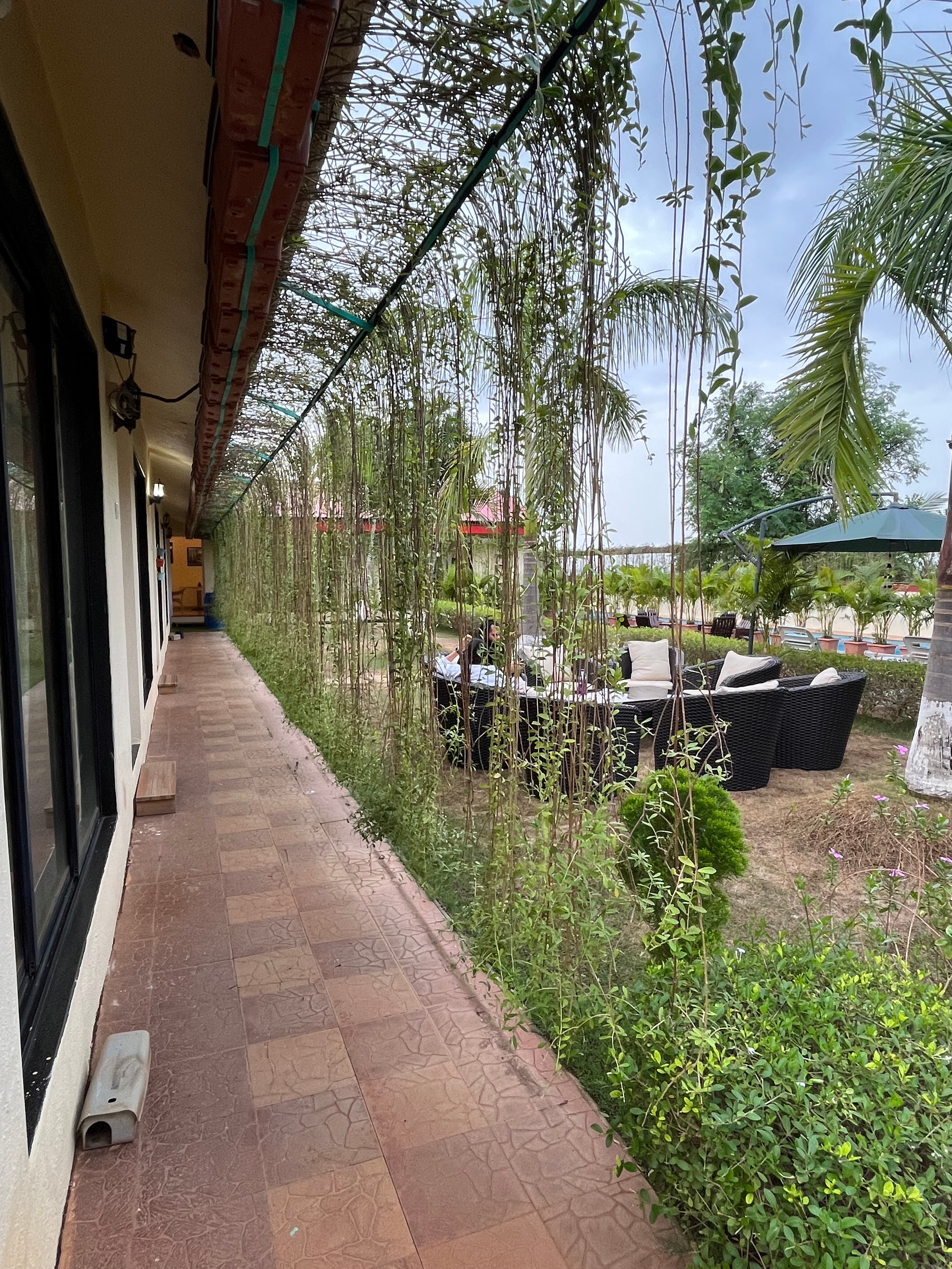 4 Bedroom Villa In Karjat - Tap to explore photos