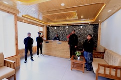 Golden Woods Manali, Manali