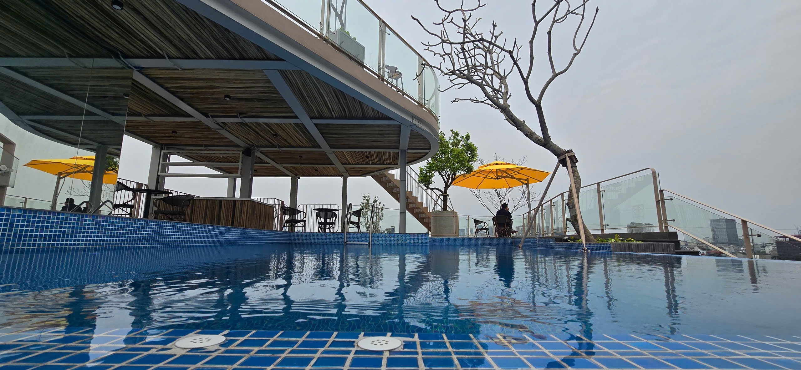Hanoi Riverview Boutique Hotel & Apartment - Tap to explore photos