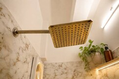 Cozy 1 BHK near Mukundapur Nayabad main road, Kolkata