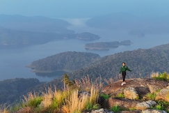 Misty Lavender Mountain Stay Kattappana, Vagamon