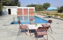 Swimming Pool 1