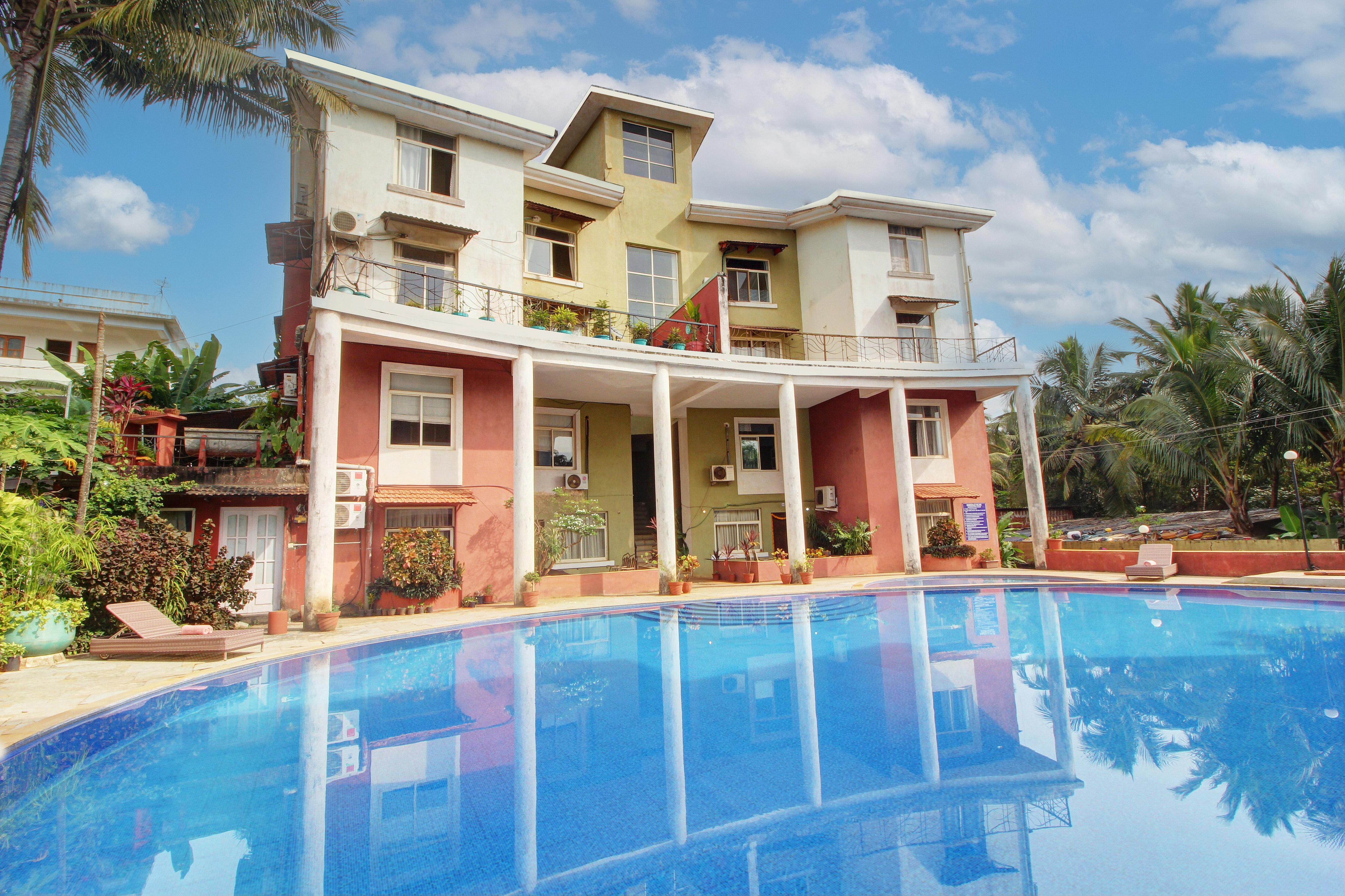 Periwinkle  Sunshine 2BHK Apt Anjuna N Assagao - Tap to explore photos