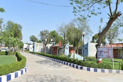 Jungle Babbler TouristResort, Rewari