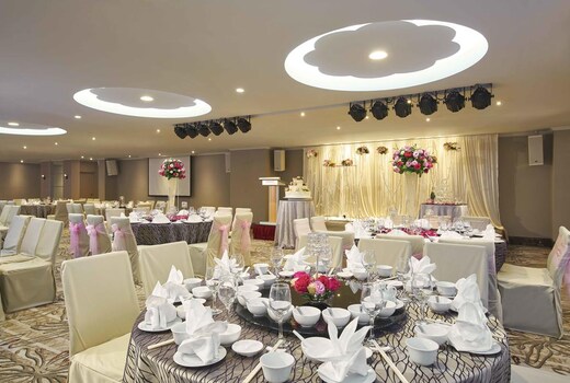 Parkroyal On Kitchener Road Singapore Price Address Reviews