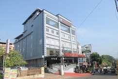 HOTEL FLORAL PALACE, Alleppey