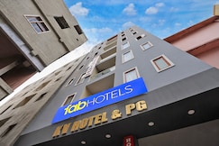 FabHotel RV, Noida