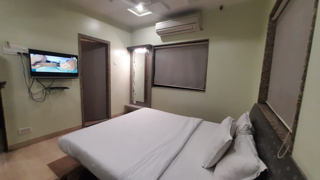 Hotel Mantralaya - Tap to explore photos
