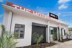 SPOT ON THE HOTEL PARADISE, Prayagraj