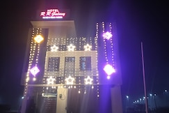 R R GALAXY, Kanpur