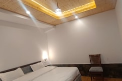 Stay In Hills, Kufri