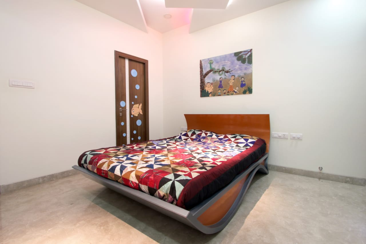 5 Star Residential's - 3 BHK A/C- HitechCity, Hyderabad - Tap to explore photos