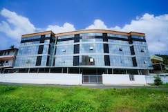 Prime Casadel Apartments-10 min to Kakkanad Infopark, Cochin