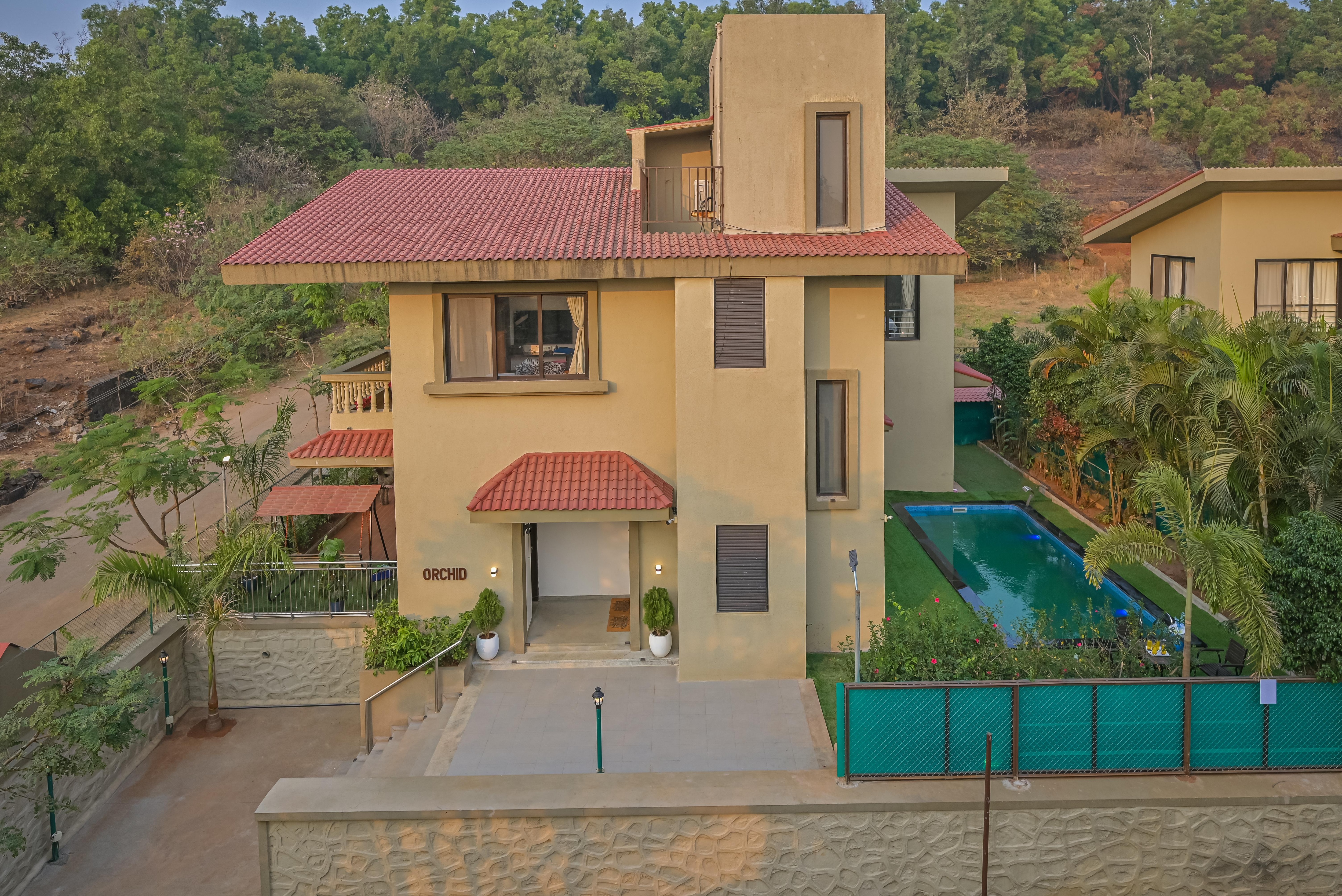 Tiara Sky Orchid Villa 4bhk with Pvt Pool - Tap to explore photos