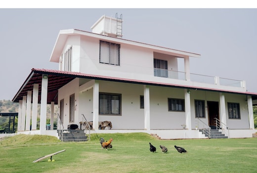 Queen N Berries Villa 3BHK with Pvt Pool
