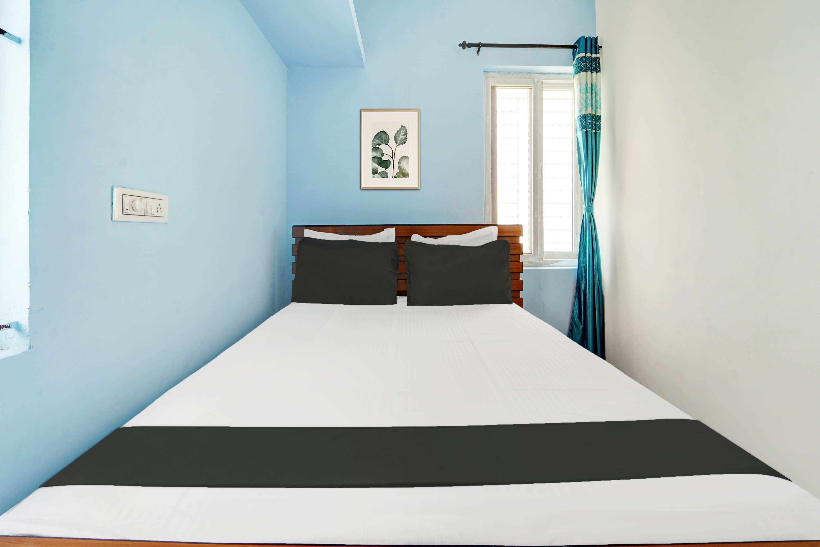 Hotel O DSR AVENUE ROOMS - Tap to explore photos