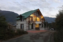 The HK International, Manali