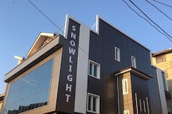 Hotel Snow Light, Srinagar