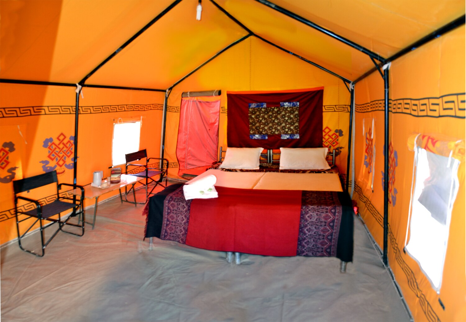 Goldrop Camp Sarchu - Tap to explore photos