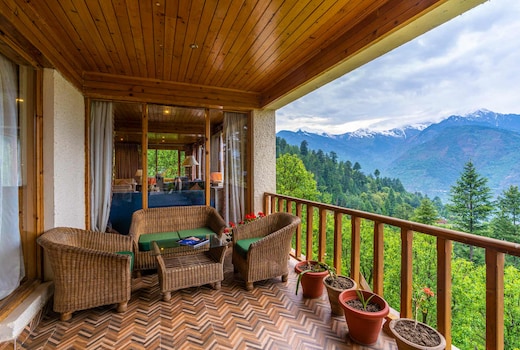 StayVista at The Imperial Estate