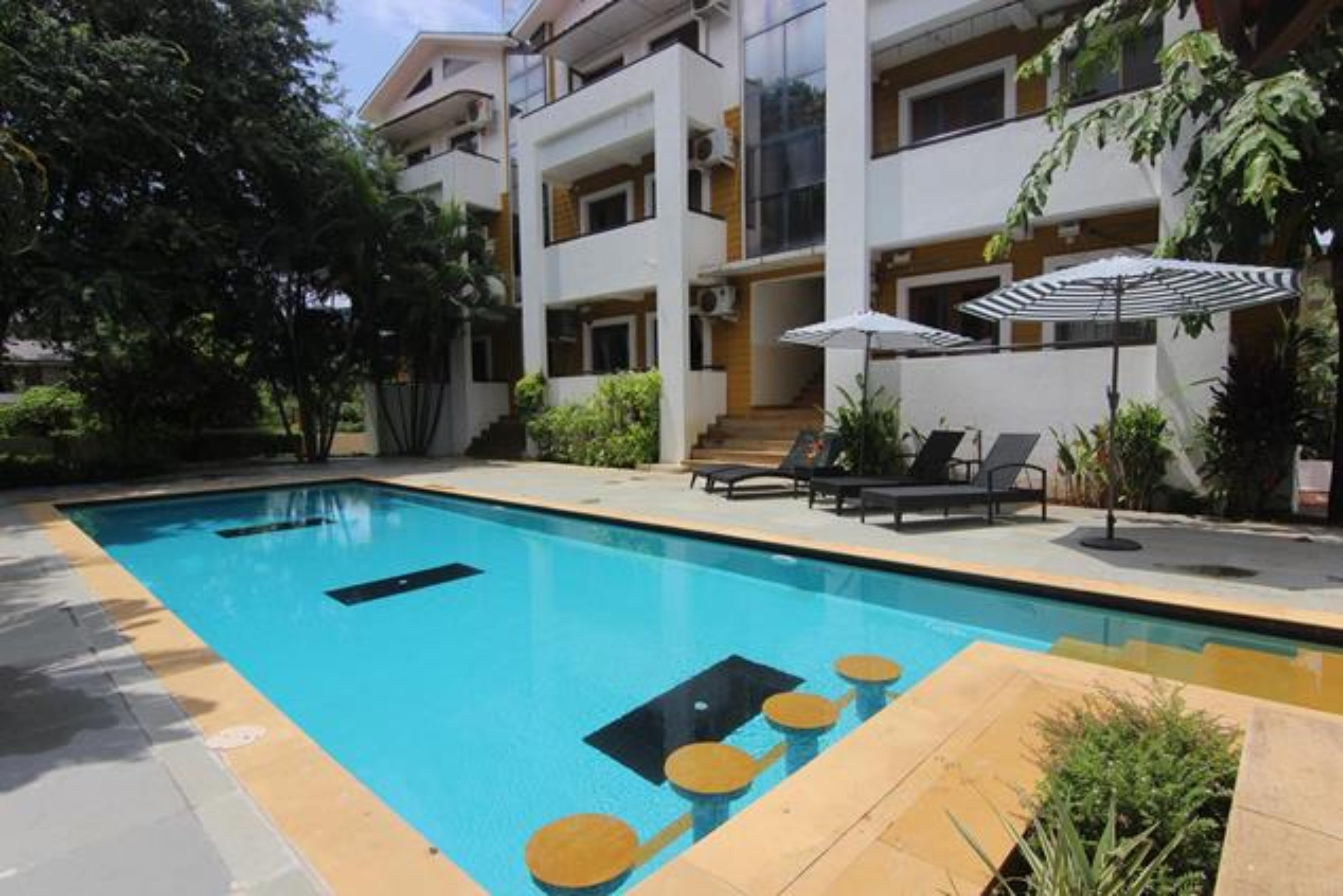 Rainforest Casa Del-Sol 2BHK Apartment AG - Tap to explore photos