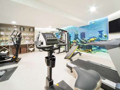 IBIS STYLES LA ROCHELLE CENTRE - Tap to explore photos
