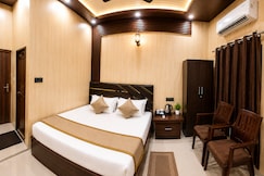 Aashvi Guest House | 10 min walk to Shri Ramjanmbhumi, Ayodhya