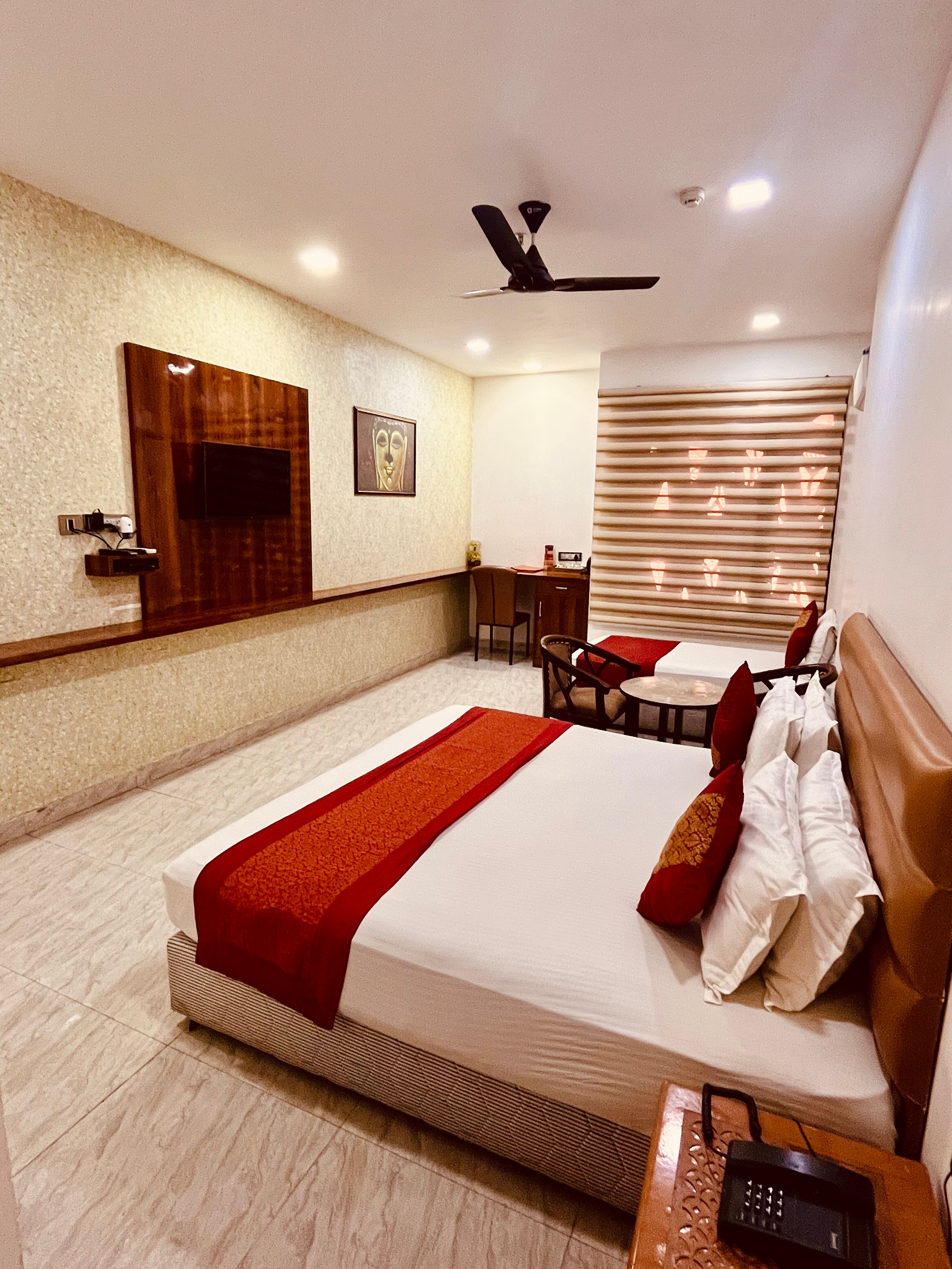 Amora Rooms, Dwarka - Tap to explore photos