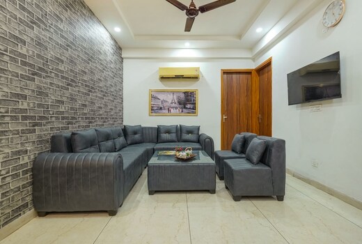 Nawab Stays 8 BHK Airport Road Mohali