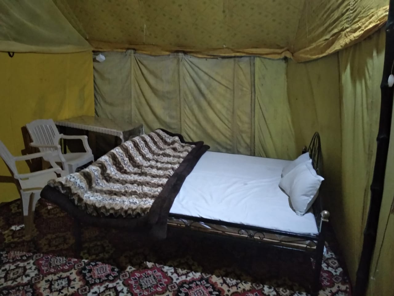Jungle camp Mukundra - Tap to explore photos