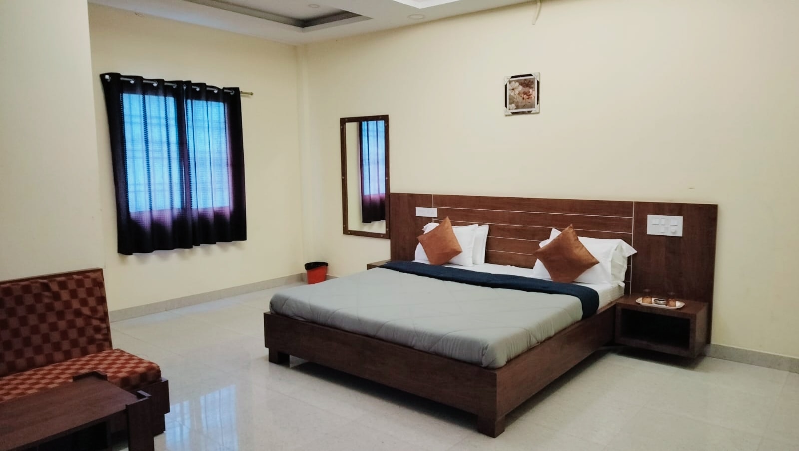 Sai Comfort Boarding & Lodging - Harihar - Tap to explore photos