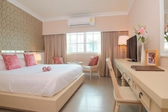 The Raya Surawong Bangkok, Bangkok