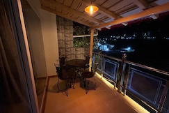 Hotel JP Regency, Nainital (15 mins drive to Kainchi Dham), Naukuchiatal