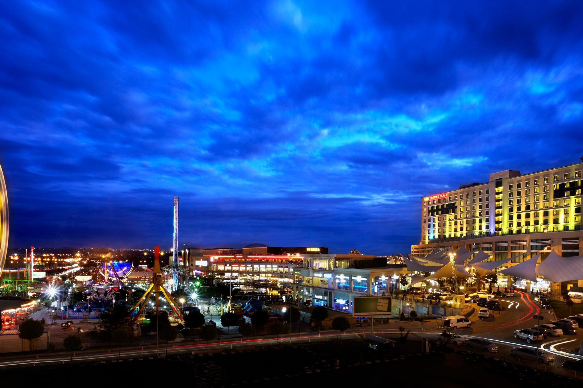 Crowne Plaza Hotel Istanbul - Asia - Tap to explore photos